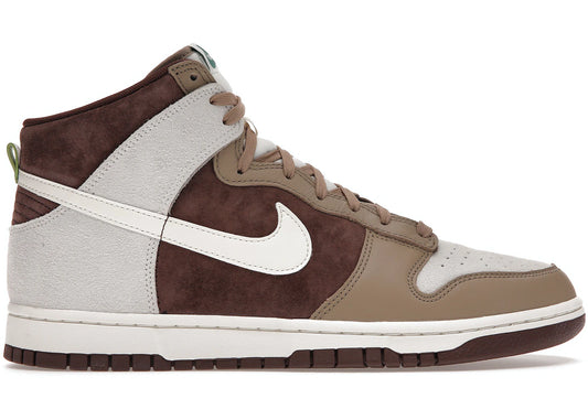 NIKE DUNK HIGH LIGHT CHOCOLATE